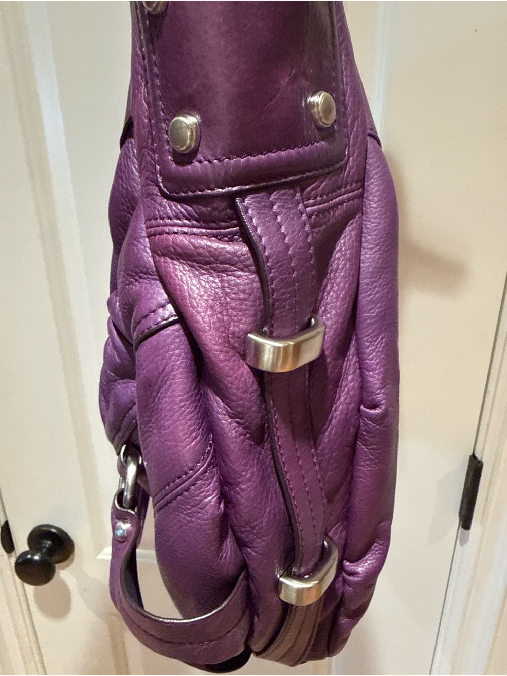 B. Makowsky Purple Pebbled Leather Hobo Bag Leopard Print Lining Y2K - Picture 5 of 9